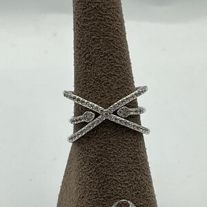 woman's Sterling silver thick bomb party  Ring size 8